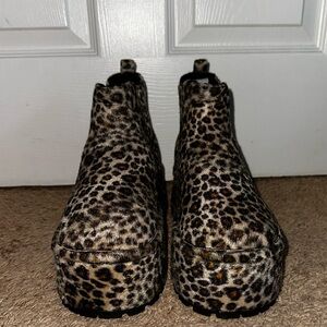 Current Mood Dolls Kill Leopard ‘HIGH PROWESS’ Faux Fur Platform Boots NWOB 9